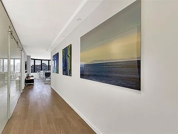 3rd image of 330 E 38th St APT 18B