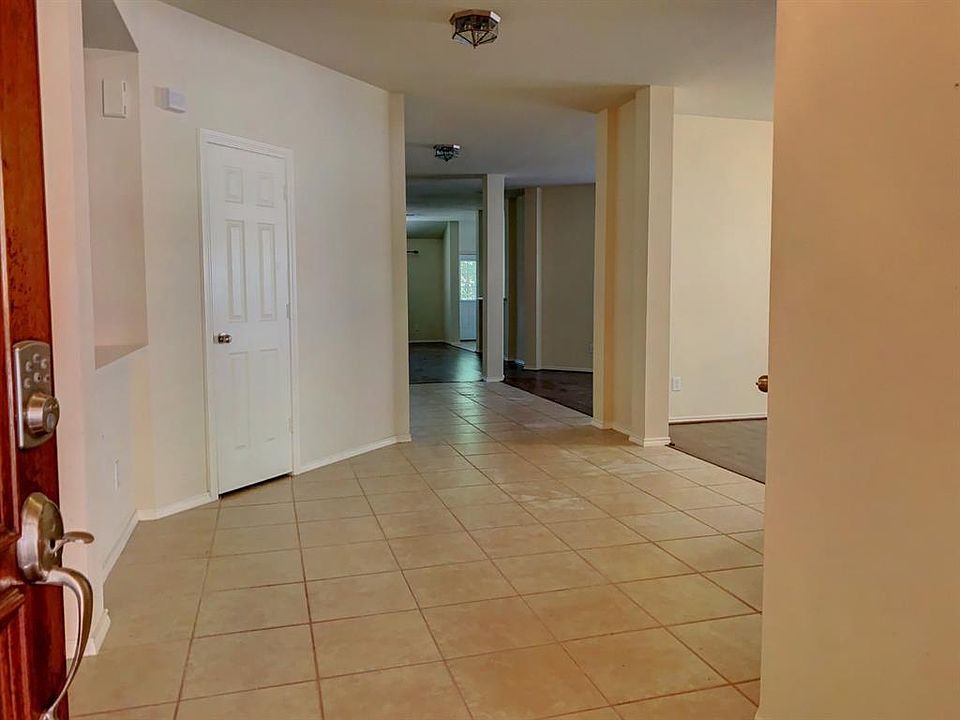 1st image of 17515 Haywood Oaks Dr