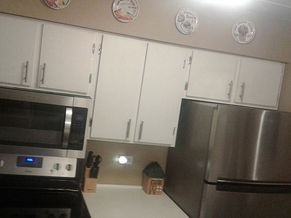 4th image of 13520 S Lawler Ave APT 43