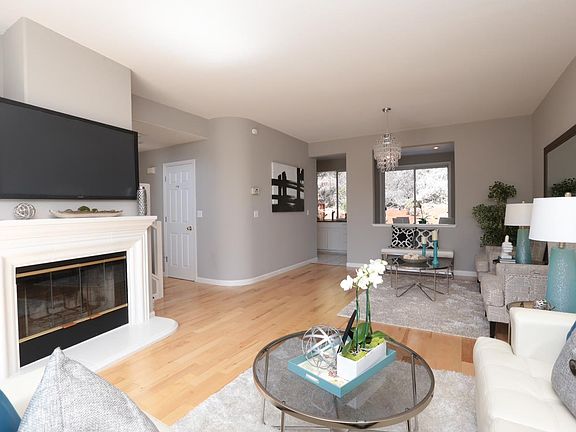 3rd image of 56 Windcrest Ln