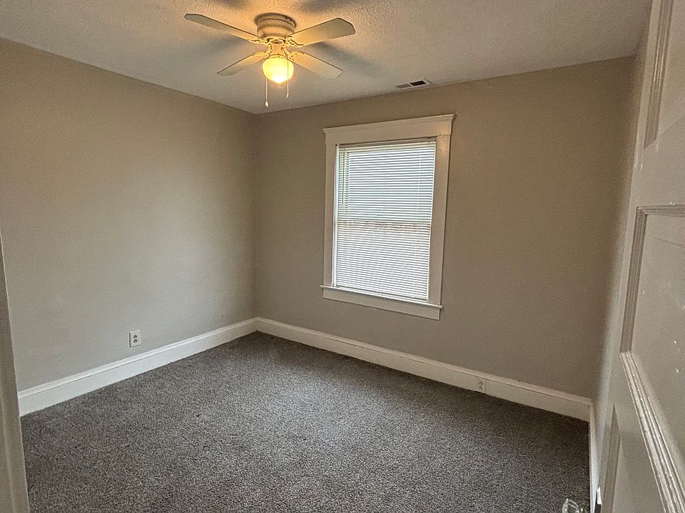 1st image of 4241 Storer Ave #Up