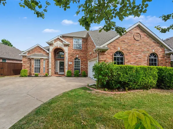 8006 Killarney Ln, Rowlett, TX 75089