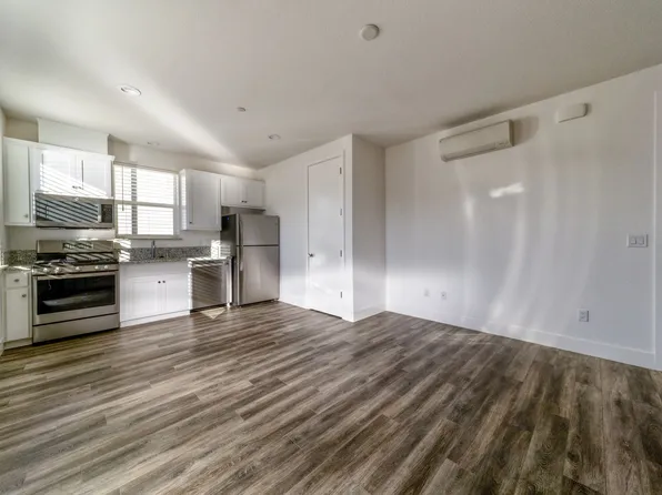 Phase 1 Bungalow Rental - Lot D41 Main, 2179 Kenrick Ln Unit D41-1, Chico, CA 95928