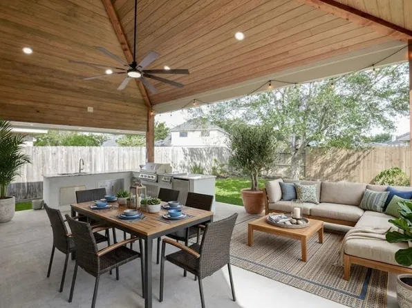 3706 Cane Lake Dr, Richmond, TX 77406