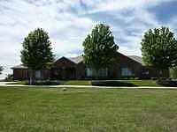 2nd image of 4801 N Mayfield Rd