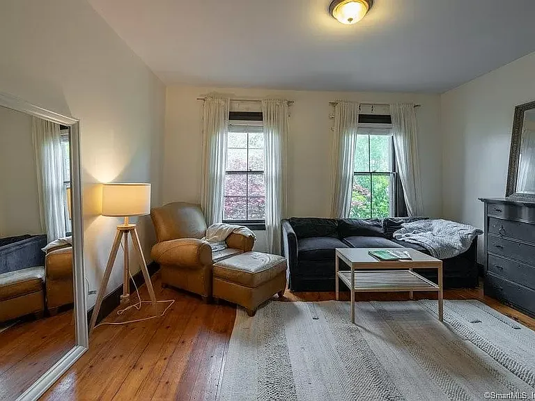 50 Linden St #2 — Photo 1