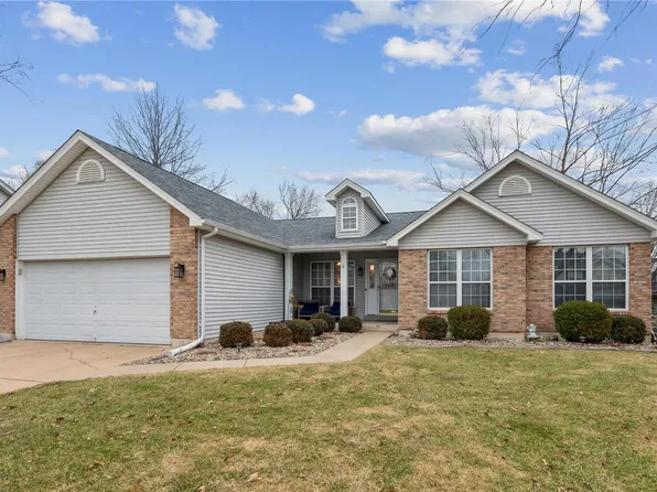 2826 Merganser Dr, O'Fallon, MO 63368