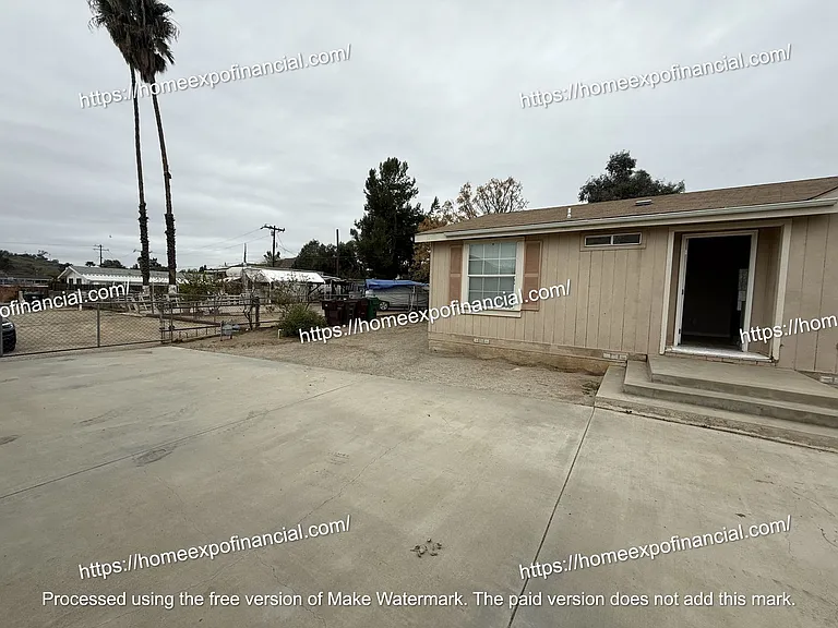 26590 Franklin Ave — Photo 4
