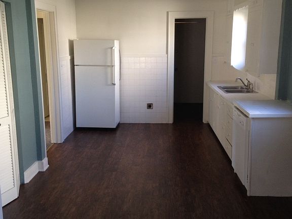 3rd image of 1507 3rd Ave