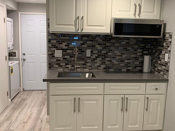2nd image of 632 Southgate Ave