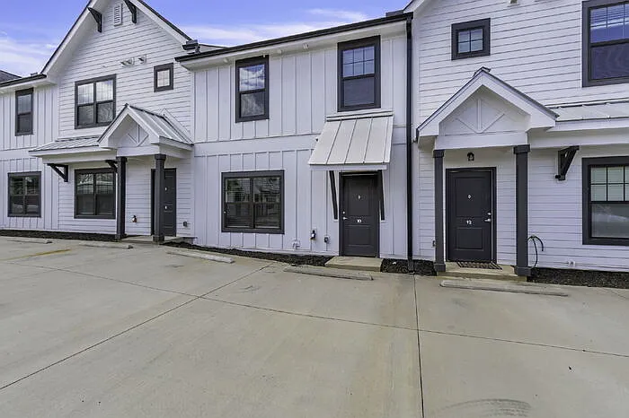 148 Cox St — Photo 36
