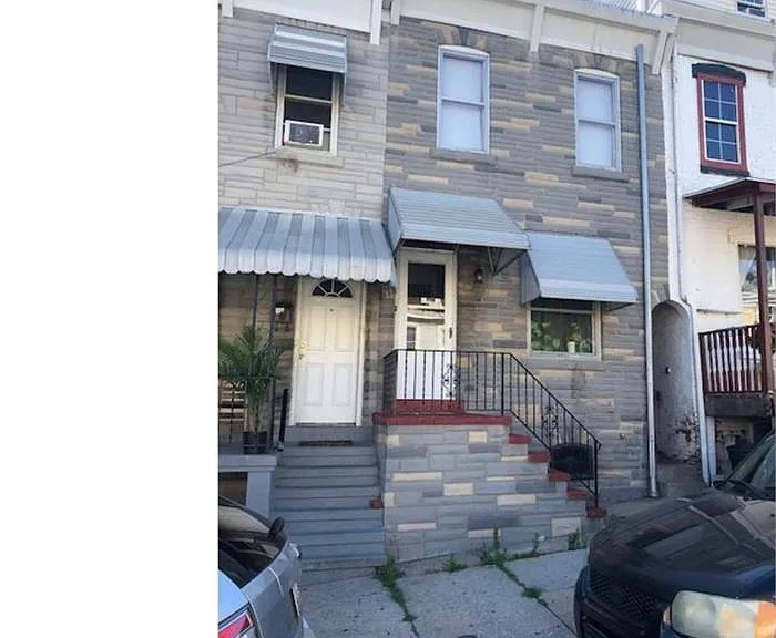 619 S 10th St — Photo 1