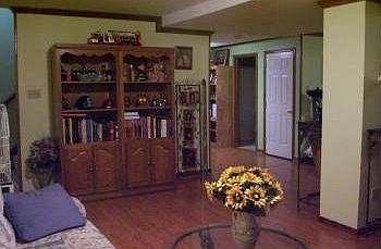 4th image of 7134 Lilac Ln