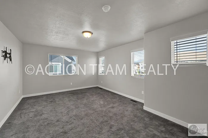 15142 S Wild Horse Way — Photo 12