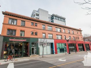 3013 N Broadway St APT 2, Chicago, IL 60657