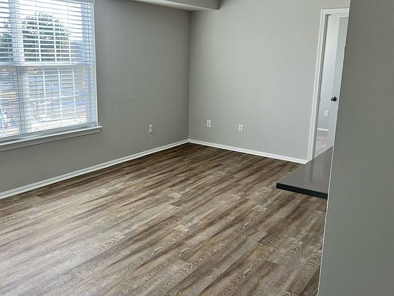 Enjoy stunning upgraded finishes in select apartment homes.