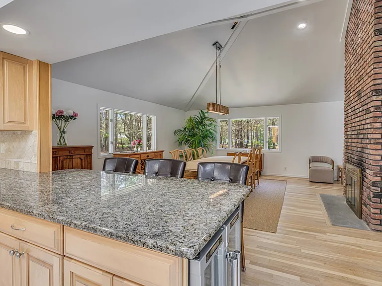 2941 Quogue Riverhead Rd — Photo 9