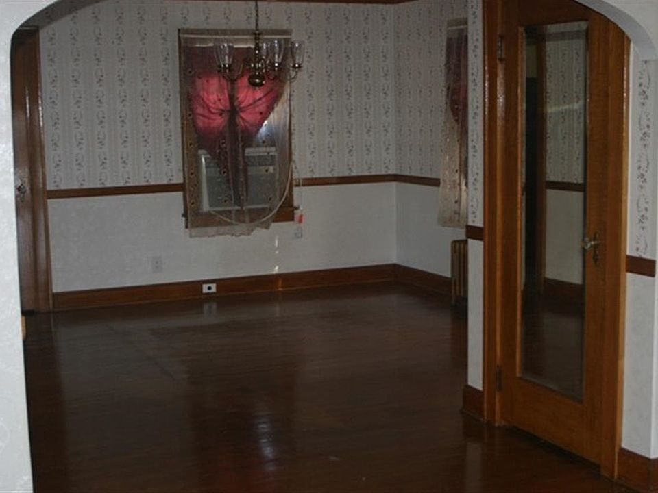 1st image of 14 S 21st St