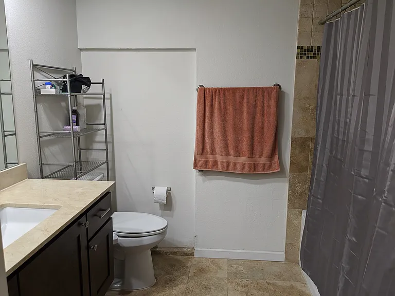 2708 San Pedro St #102 — Photo 9