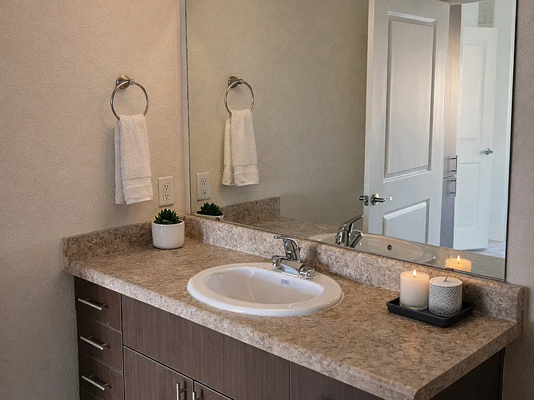 Montana Apartments-Group 7 Development Group — Photo 14
