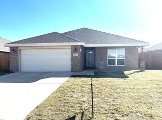 8411 10th Pl, Lubbock, TX 79416