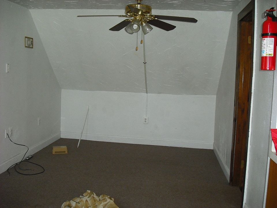 2nd image of 43 Park St APT 5
