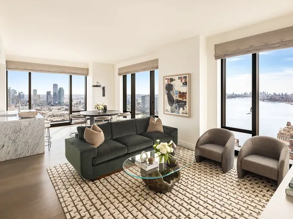 430 E 58th St APT 42B, New York, NY 10022