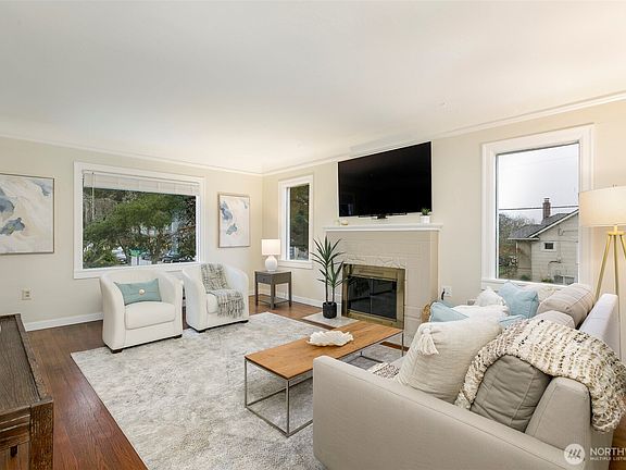 2nd image of 7501 25th Avenue NW