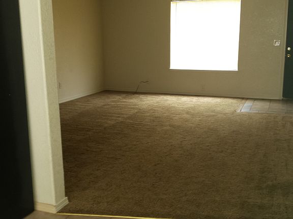 3rd image of 4616 NW 19th St #20