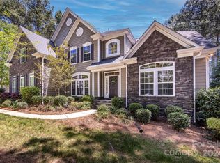 304 Beech Bluff Dr, Mount Holly, NC 28120