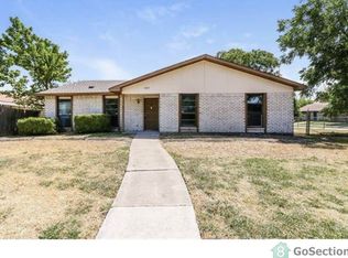 5807 Mimosa Ln, Rowlett, TX 75089