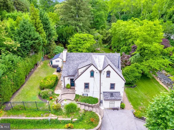 1016 Trinity Ln, Conshohocken, PA 19428