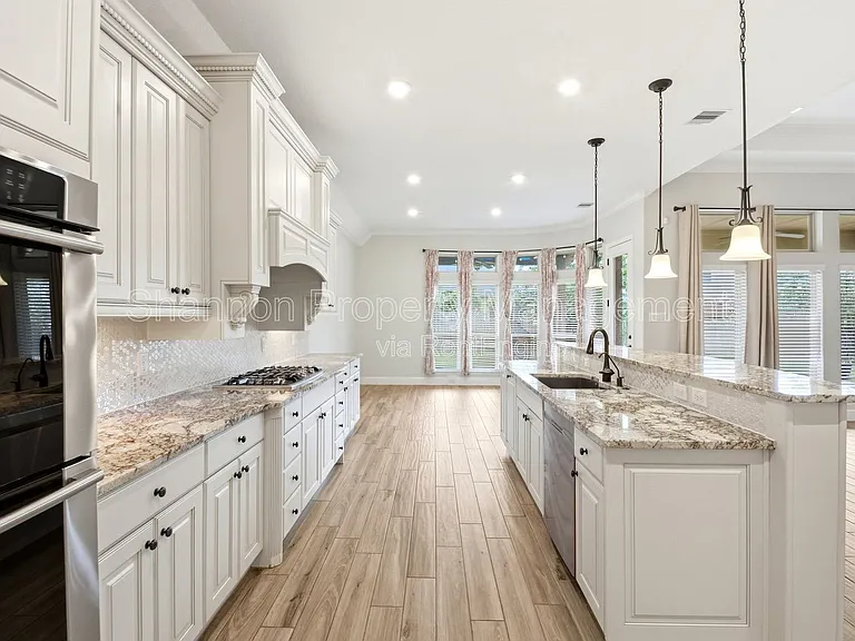 5818 Fairway Shores Ln — Photo 10
