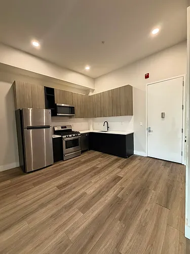 328 W Front St #300 Photo 1