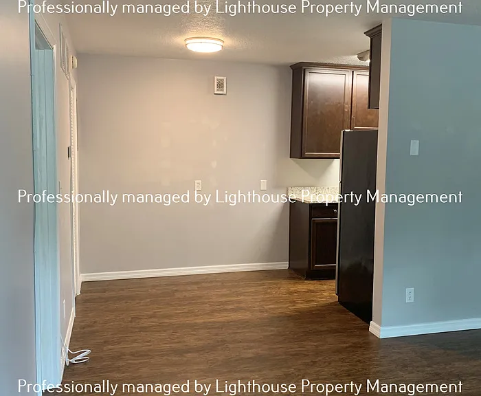1466 Palm Ave #6 — Photo 6