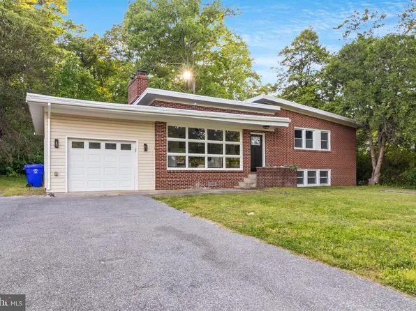 4635 Leonardtown Rd, Waldorf, MD 20601