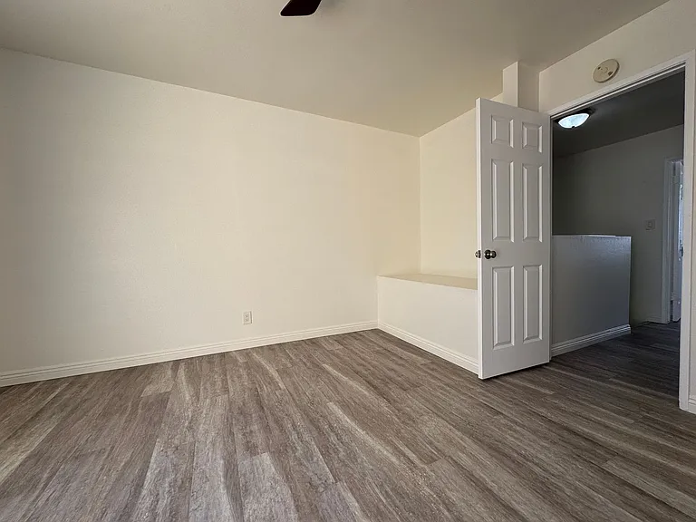 2780 Orange Ave — Photo 11