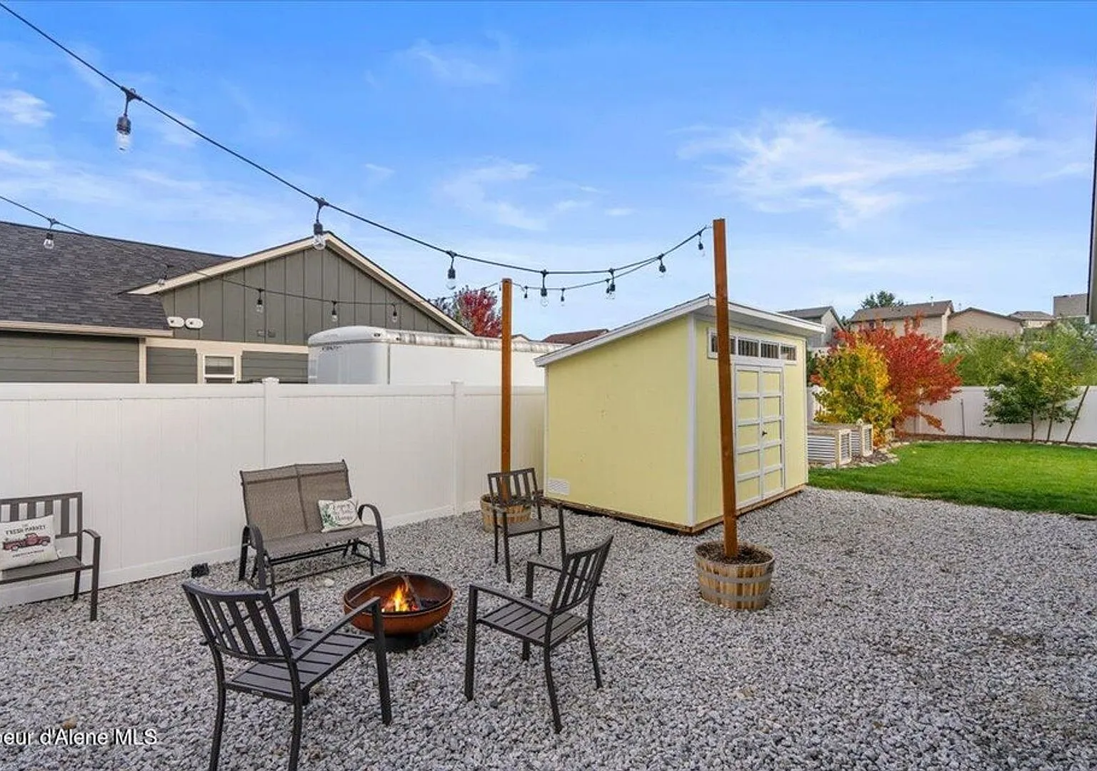 Beautiful home in Post Falls — Photo 3