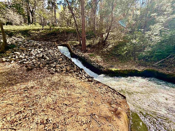 5th image of 15780 Old Oak Ranch Rd