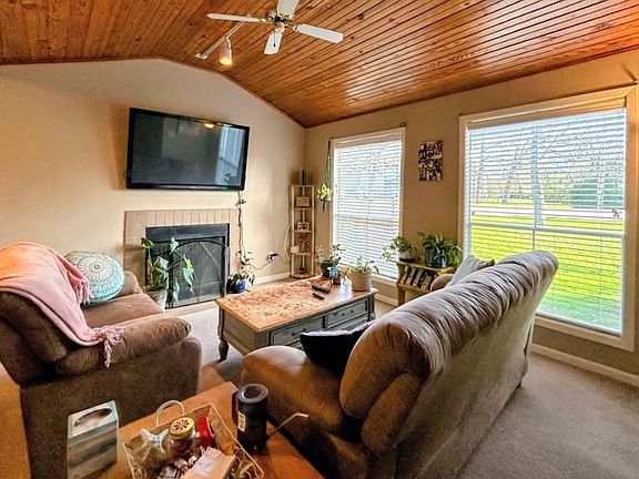 3rd image of 1500 Olympia Way #32