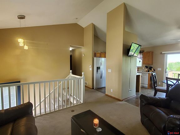 4th image of 6419 N 78th Ave