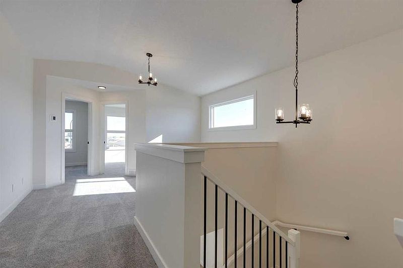 Calgary House for rent - 4 Bedrooms — photo 13