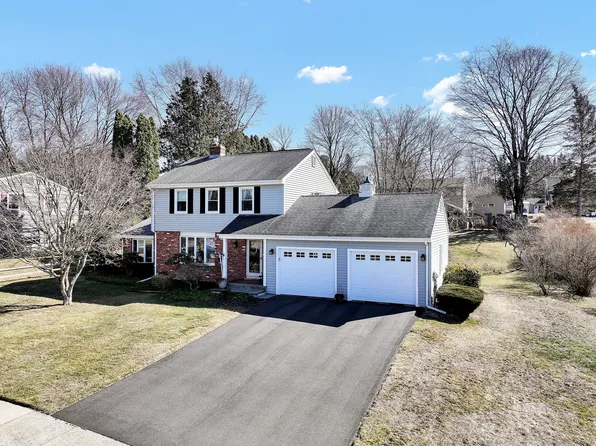 85 Valley Drive, Berlin, CT 06037