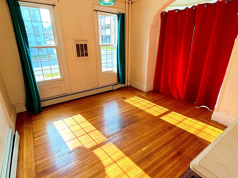 58 Dubois St APT 1, Newburgh, NY 12550 Zillow