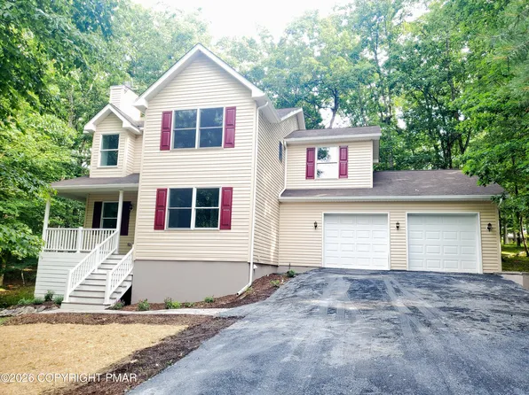320 Canterbury Rd, Bushkill, PA 18324