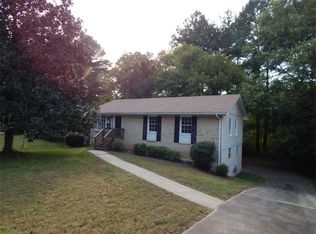 2456 Yolanda Trl, Ellenwood, GA 30294