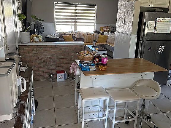 5th image of 4808 Darlington Rd