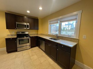 120-122 Charles River Rd, Watertown, MA 02472