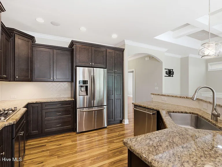 1226 Nightingale Ct — Photo 12