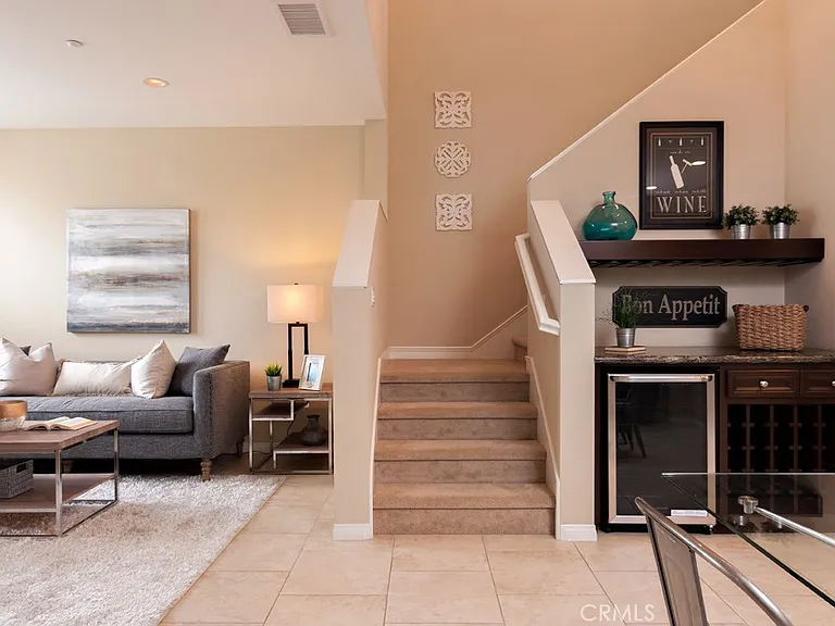 39 Brownstone Way — Photo 9